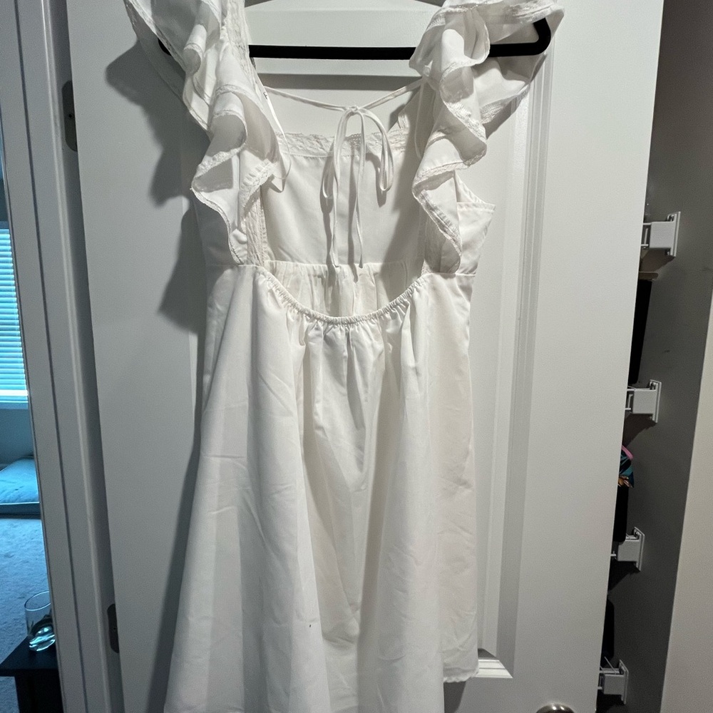 Lulu's White Ruffled Dress - Picture 4 of 6